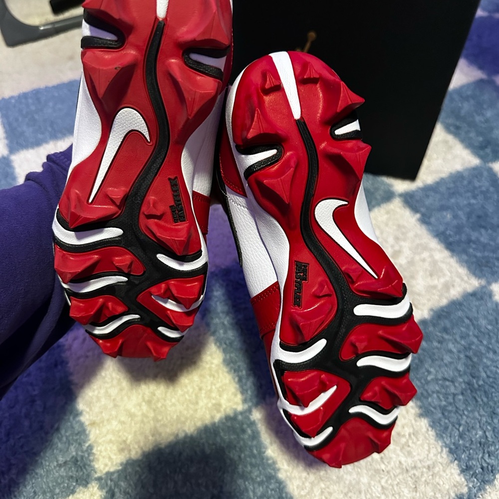 Nike Jordan Mid Red and White  Cleats - Picture 2 of 2